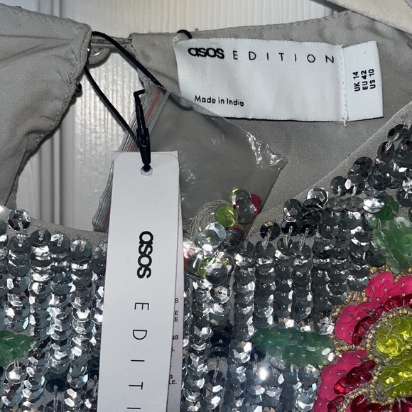 ASOS Edition blouson sleeve crop top in floral Sequin - Picture 4 of 10